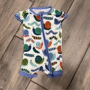 Little Sleepies “Inchin Along” Shorty Zippy